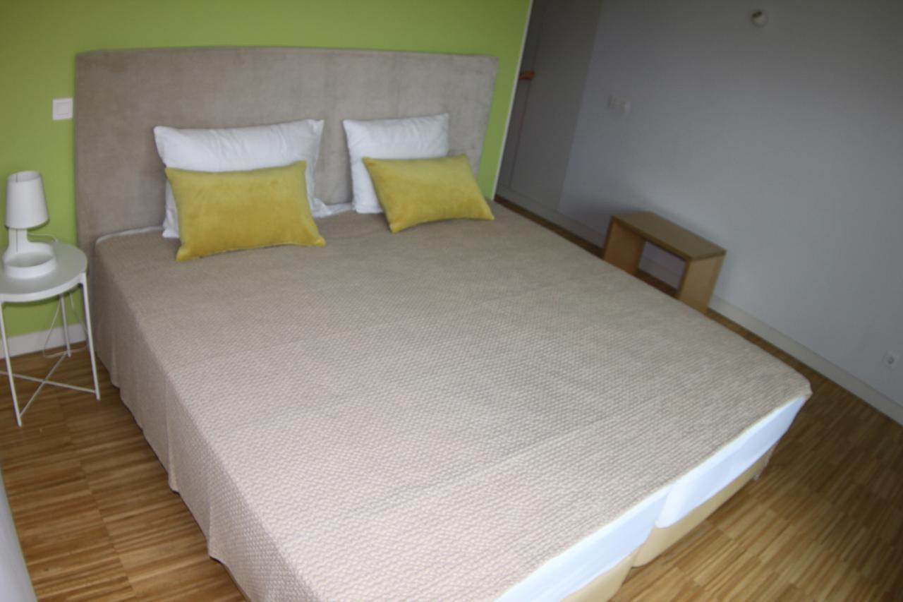 Coimbra Inn Bagian luar foto