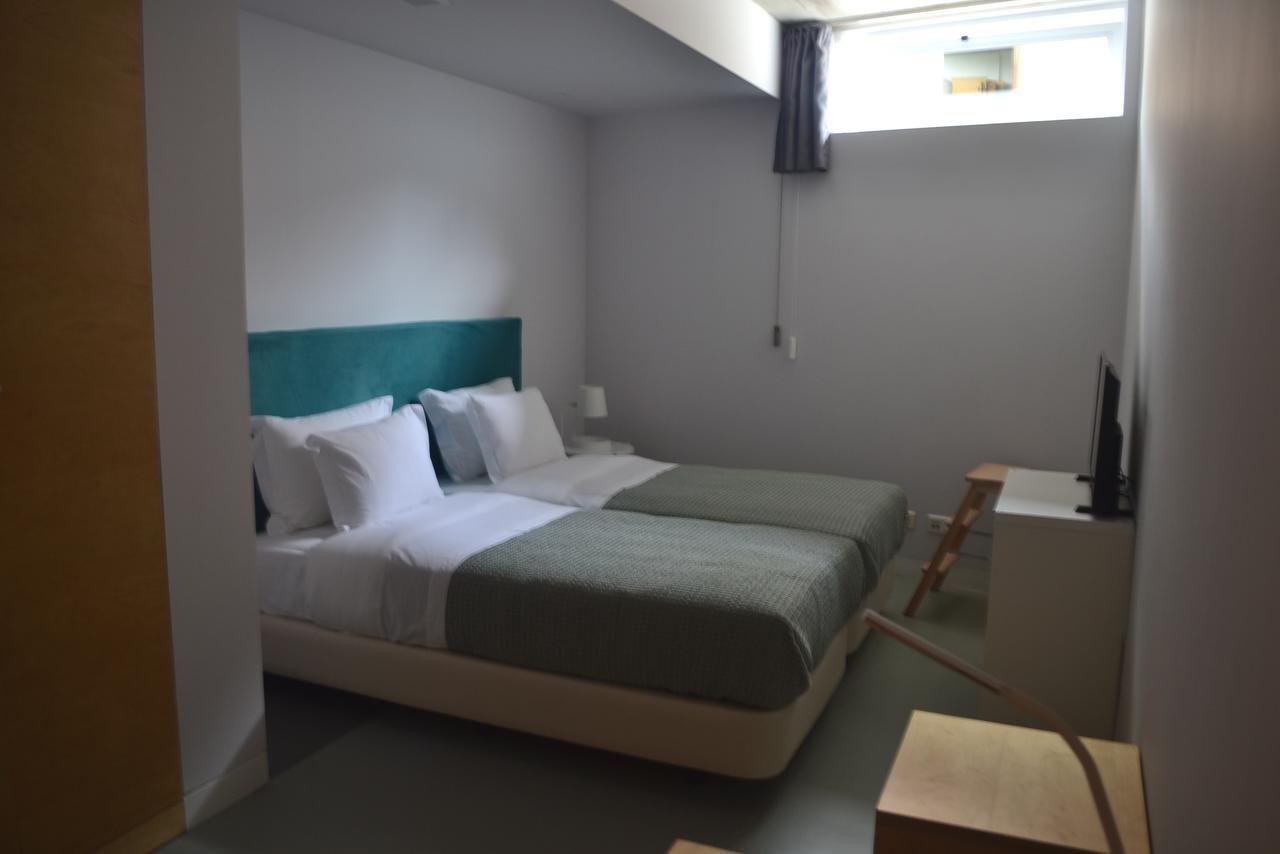 Coimbra Inn Bagian luar foto